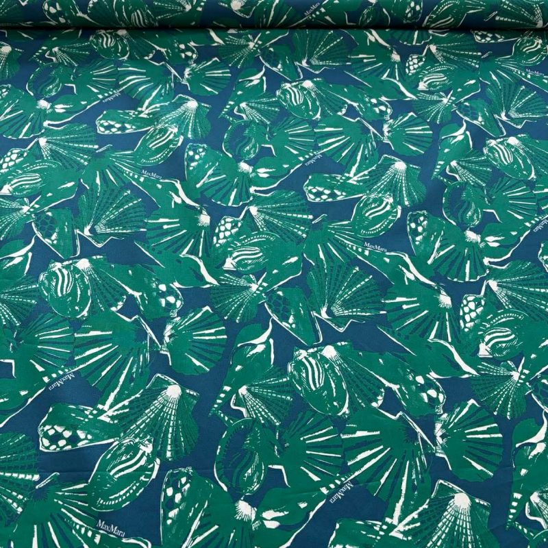 4fcff584-1d9f-436f-9a38-b7b9035cf900