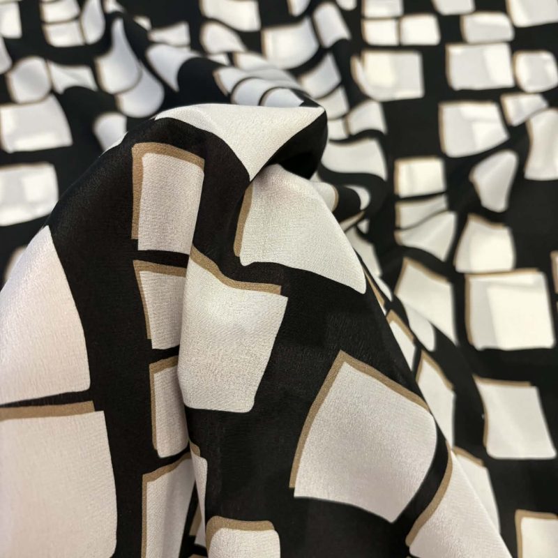 a6a0561c-5caf-4883-bc68-606058afa52b